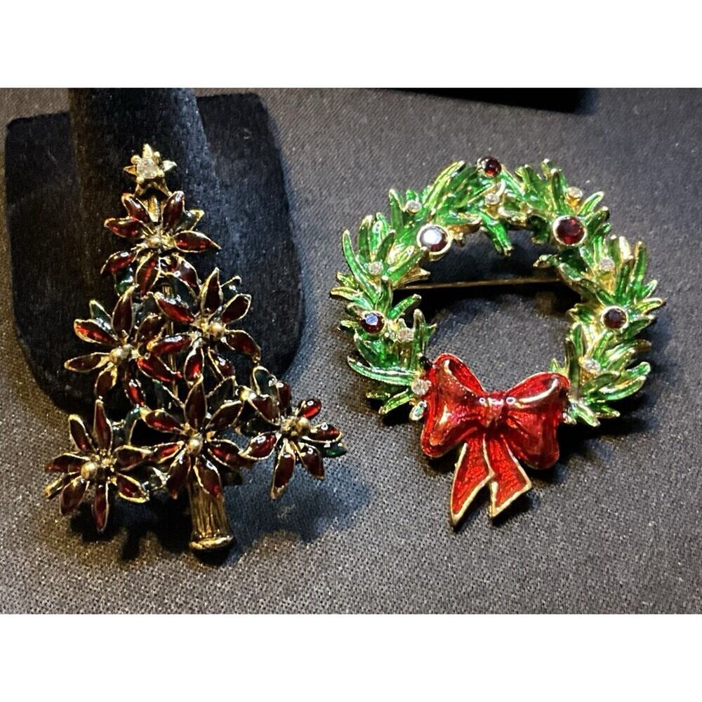 Christmas Tree And Wreath Brooches